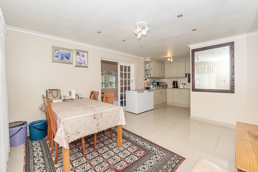 3 Bedroom Property for Sale in Ottery Western Cape